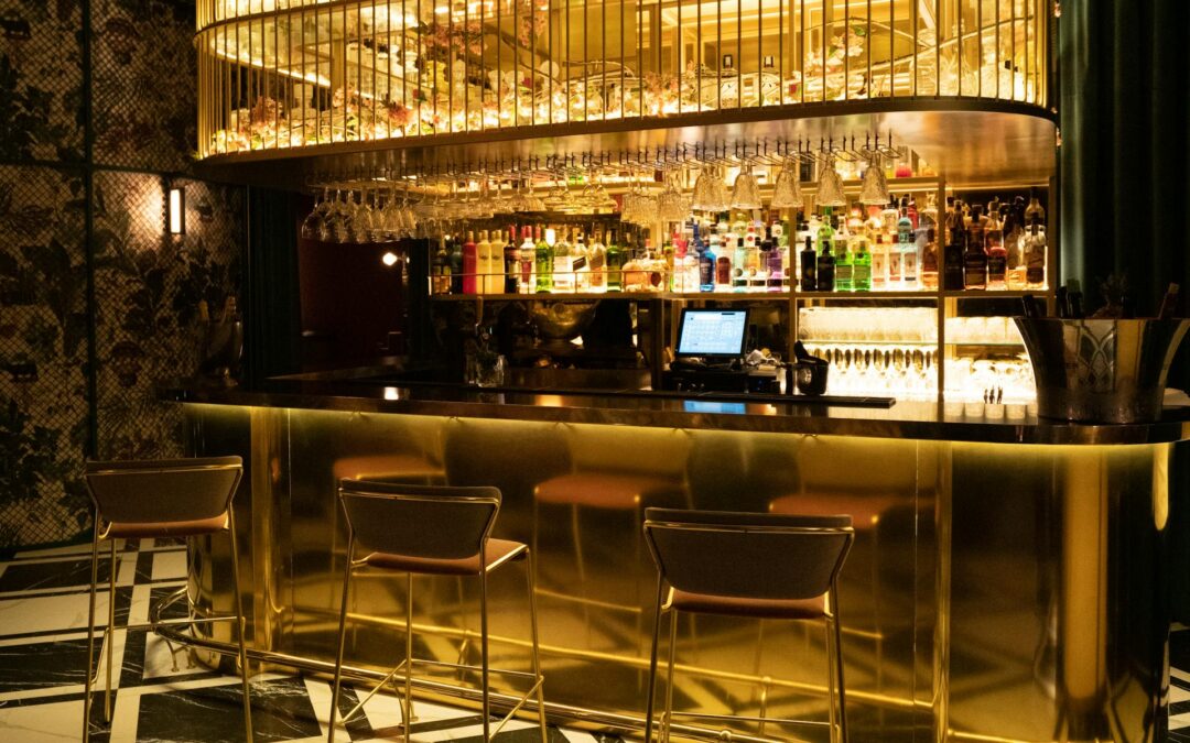 Unique Themed Bar Crawls for Unforgettable Fun in Philadelphia